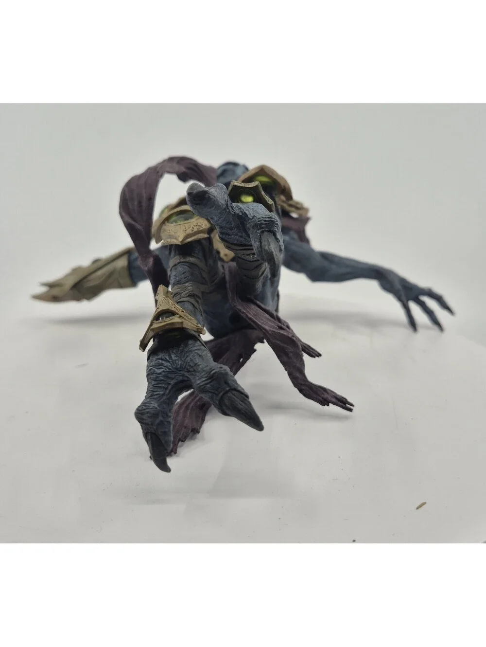 Zeratul Action Figure Starcraft II Series 1 Protoss Dark Templar DC Unlimited